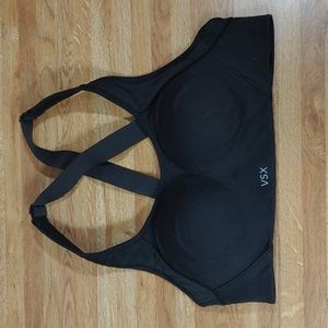 Victoria's Secret VSX Knockout Sports Bra 32B